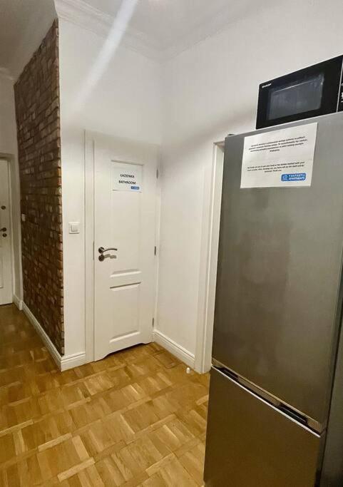 Fantastic Waw - Kp69 Room D Варшава Екстериор снимка