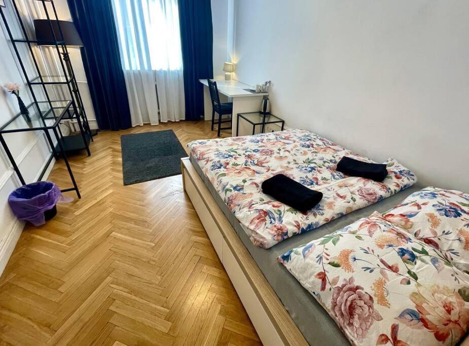Fantastic Waw - Kp69 Room D Варшава Екстериор снимка
