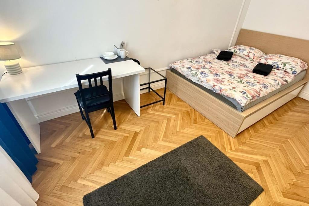 Fantastic Waw - Kp69 Room D Варшава Екстериор снимка