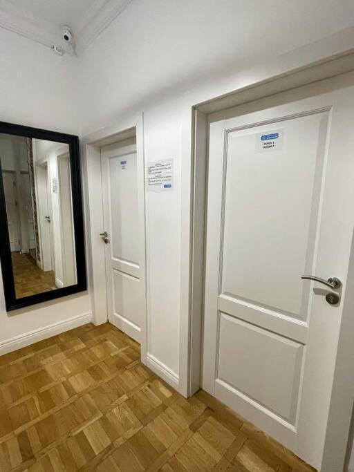 Fantastic Waw - Kp69 Room D Варшава Екстериор снимка